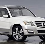 Mercedes GLK är en stilig och kapabel SUV som erbjuder bekvämlighet och prestanda. (AI text)