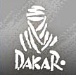 En bil med ordet "Dakar" på den. (AI text)