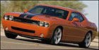 En Dodge Challenger SRT (AI text)