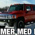 Hummer med flak och tv (AI text)