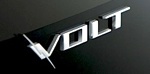 En bil med ordet "Volt" på sidan. (AI text)