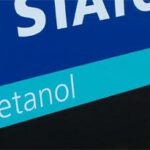 En skylt för en station. (AI text)