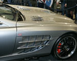 Mercedes SLR kraschade in en mur. (AI text)