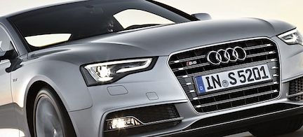 Audi S6 är en ny bil. (AI text)