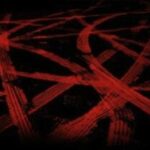 En bil med röda strecken på sidan (AI text)