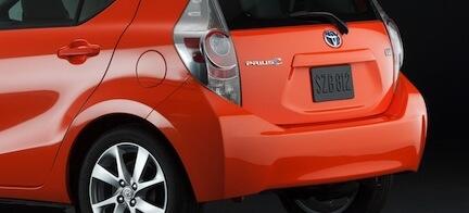 En Toyota iQ (AI text)