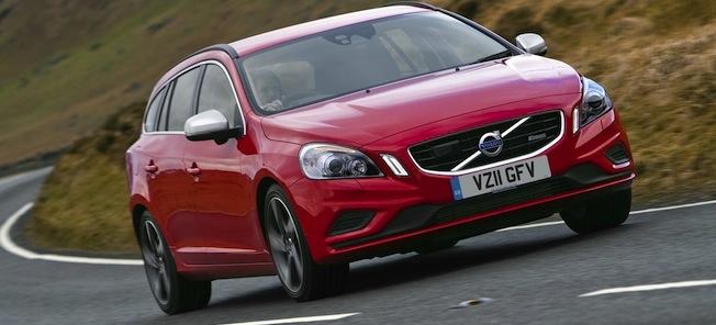 Volvo V40 med turbodieselmotor (TDI). (AI text)