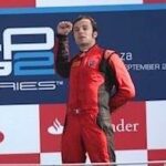 en racer på pallen (AI text)