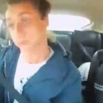 Två män i en bil (AI text)