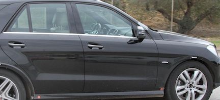 Mercedes-Benz GLS 63 S (AI text)