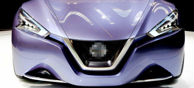 En framtidsbil visas upp på Nissans GMC. (AI text)