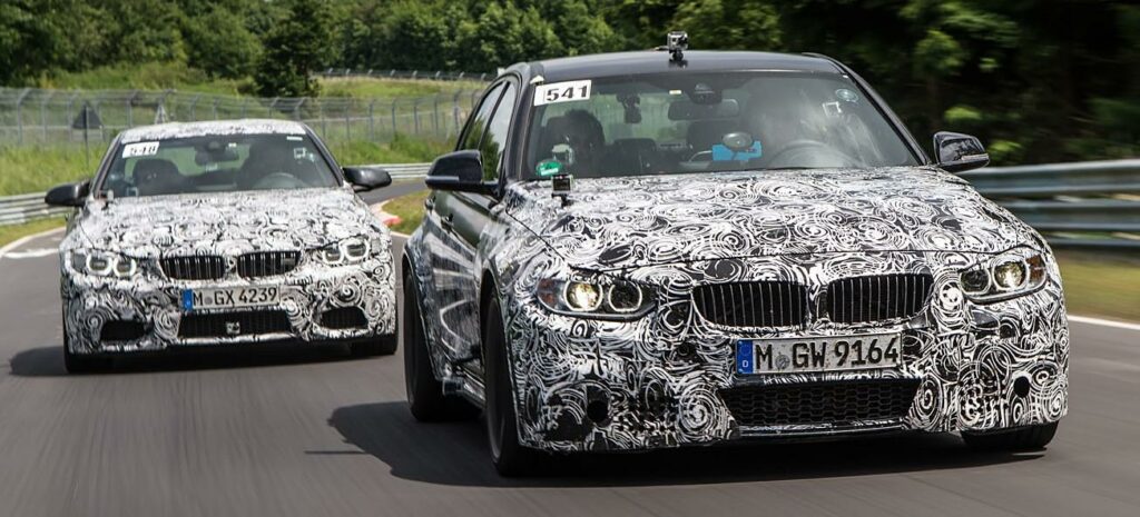 BMW M2 spåras på en bana (AI text)