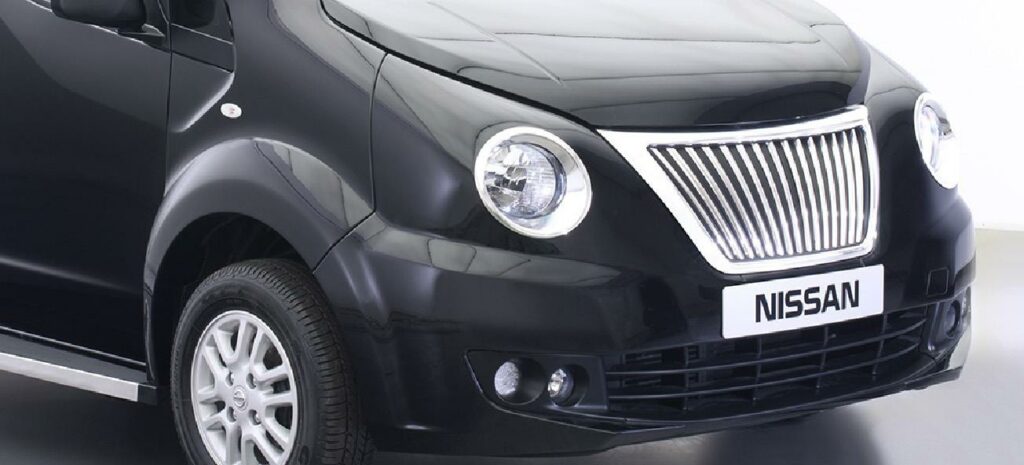 En svart Nissan (AI text)