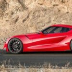 Toyota Supra GT-R parkerad på en ökenväg (AI text)