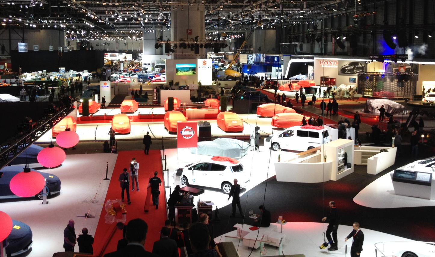 En bilutställning på St. Johns bilmässa (AI text)