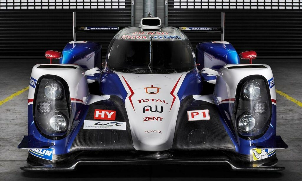 Den nya Toyota RSF (AI text)