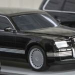 De här bilderna på Putins nya limousine har halkat ut på nätet. Det kan vara en tidig prototyp eftersom projektet ska vara klart först 2016.