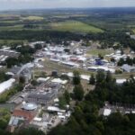 På Goodwood samsas Nascarbilar med F1-monster från förr, moderna GTI-bilar och Le Mans-vinnare från 1980-talet. 120.000 fans samlades för att se spektaklet.