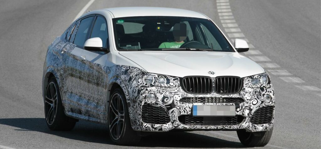 Den nya M Performance-versionen av BMW X4 får en trimmad version av den sexcylindriga turbomotorn från X4 xDrive35i.