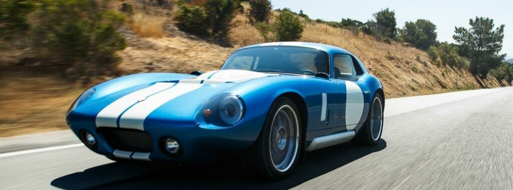 Renovo visade upp den eldrivna modellen på lyxbilsutställningen Pebble Beach Concours d'Elegance.