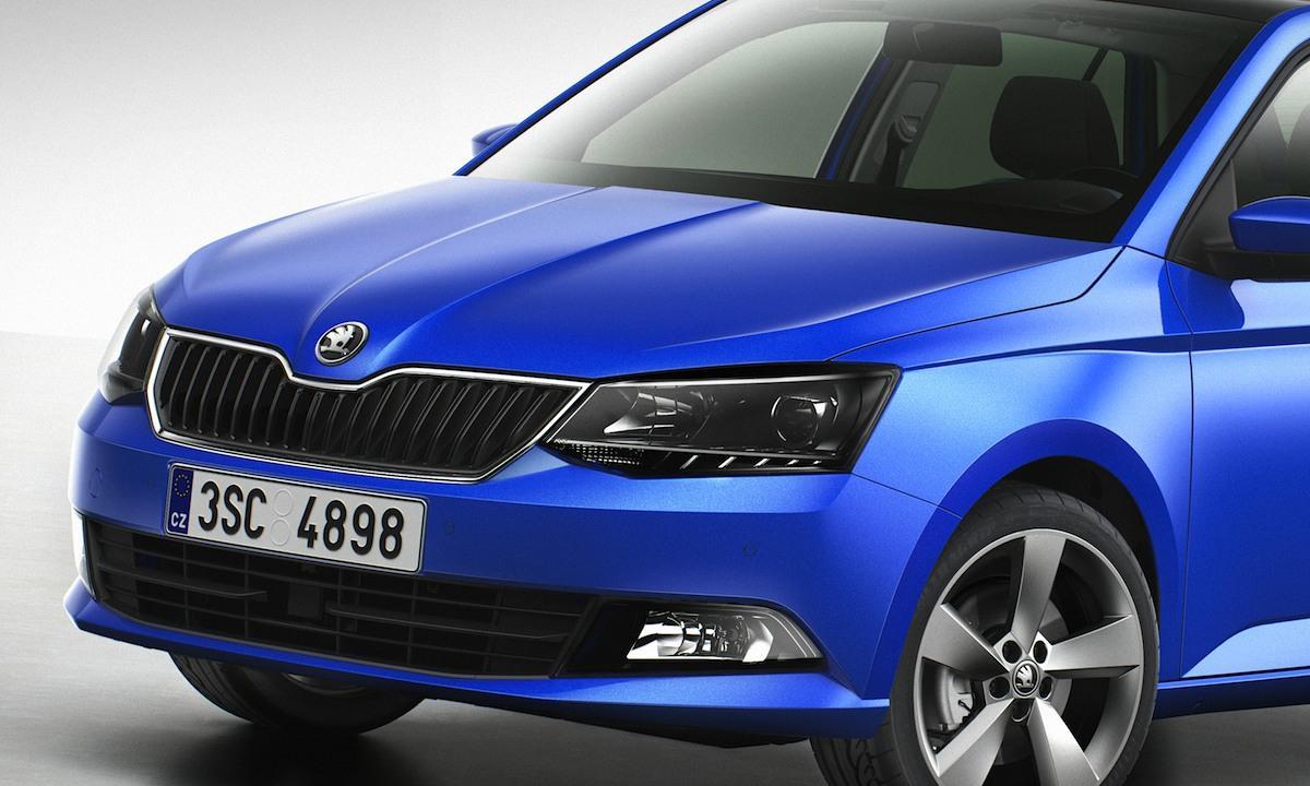 Den nya Skoda Saxon är en kompakt häckbil. (AI text)