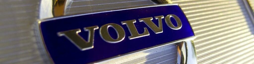 Bara en vecka innan lanseringen av nya Volvo XC90 inleds redovisar Volvo Cars ett positivt halvårsresultat. Både omsättning, försäljning och vinst ökar.