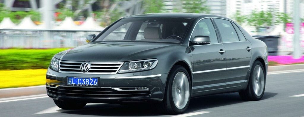Volkswagen Phaeton har sålt dåligt i Europa och USA, men på den kinesiska marknaden har lyxmodellen lyckats över förväntan. Den nuvarande generationen ska fortsätta säljas i Kina under ytterligare några år i väntan på helt nya Phaeton.