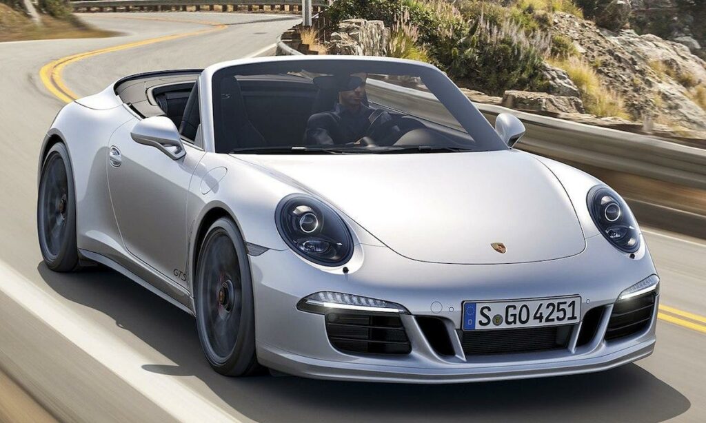 Porsche 911 TT (AI text)