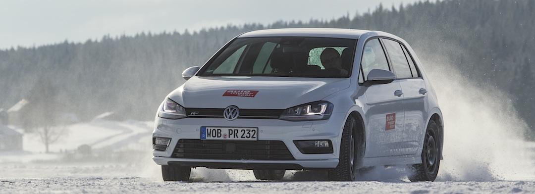 Att testa vinterdäck är ett mödosamt och mycket kostsamt test. Men det är bara oberoende tester som hjälper konsumenten.