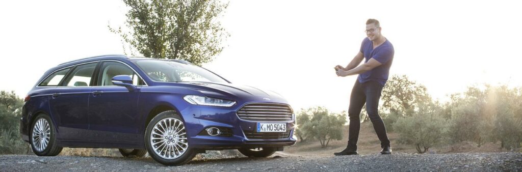 Ford Mondeo är kraftigt försenad men börjar nu äntligen säljas i Sverige.