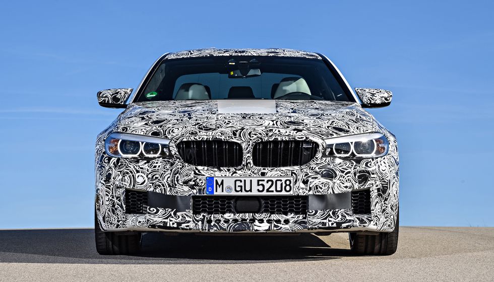Vi provkör nya BMW M5 – nu med fyrhjulsdrift