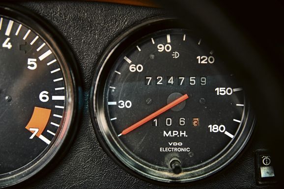 Han har kört 116.000 mil i sin Porsche 911 Turbo