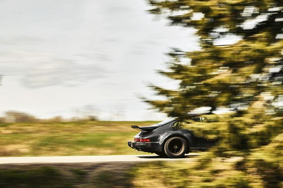 Han har kört 116.000 mil i sin Porsche 911 Turbo
