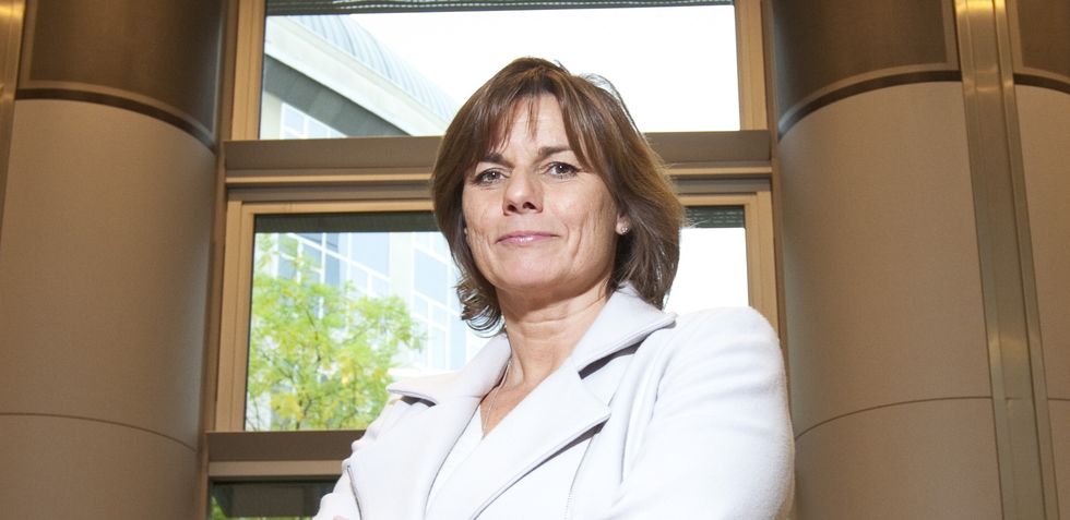 Nu svarar klimatministern om Volvos utsläpp