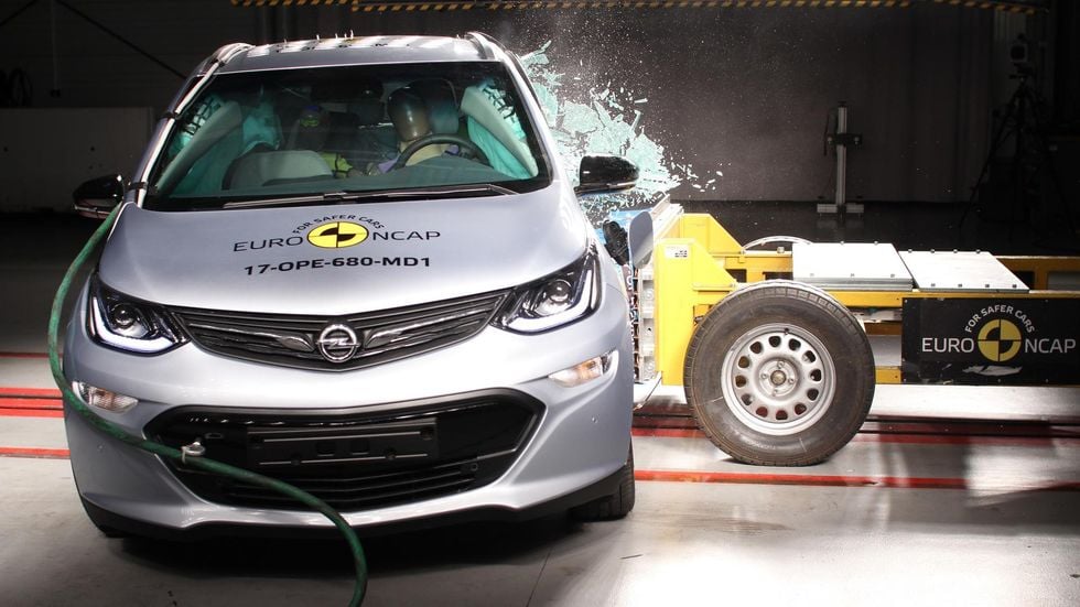 Opel Ampera-e får klara sig utan toppbetyg