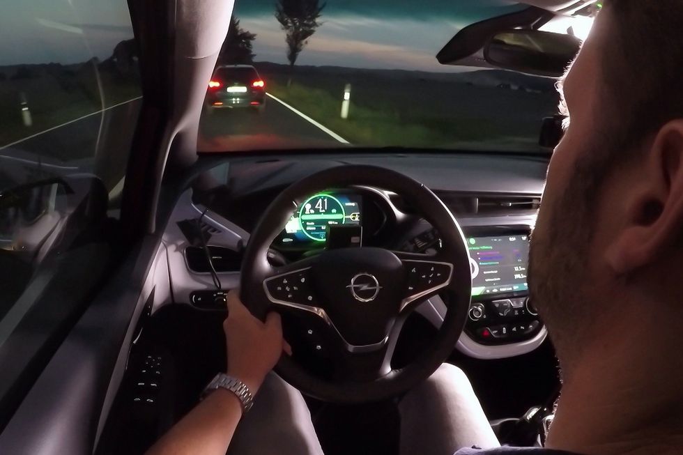 Opel Ampera-e fixade 75 mil på en laddning