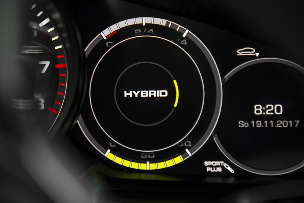 Porsches elektriska framtid är redan en succé