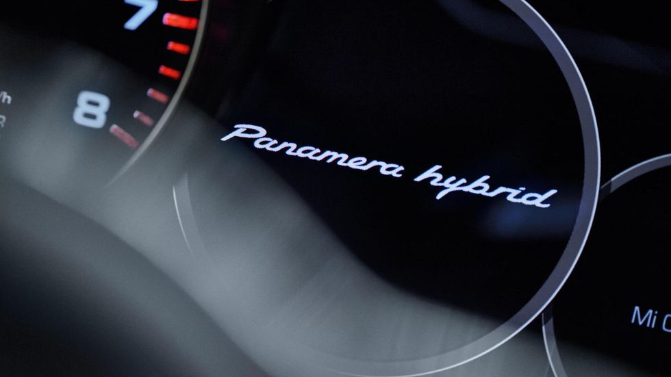 Porsches elektriska framtid är redan en succé