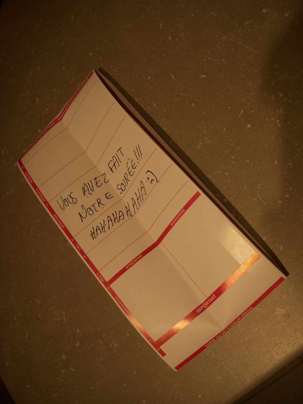 Konstnär skulpterade bil av snö som lurade polisen