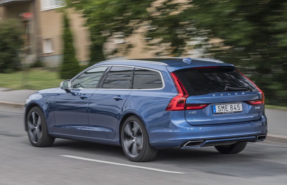 Volvos nya bonus: Kör en +400 hk tjänstebil för reapris