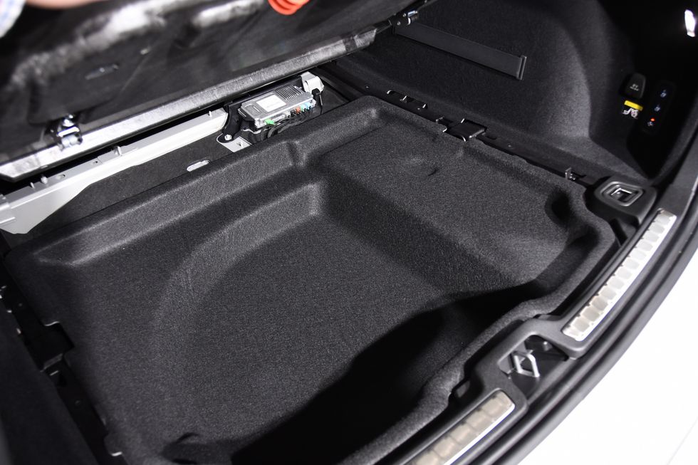 Bildfrosseri: Nya Volvo V60 – alla detaljer om folkhemskombin