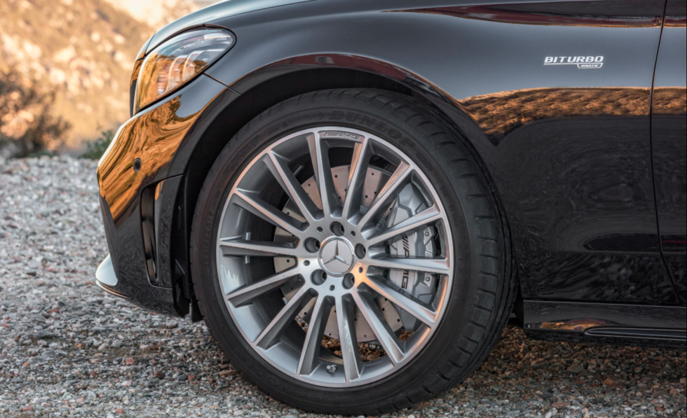 Mercedes-AMG C43 Sedan: Mer muskler i C-klass