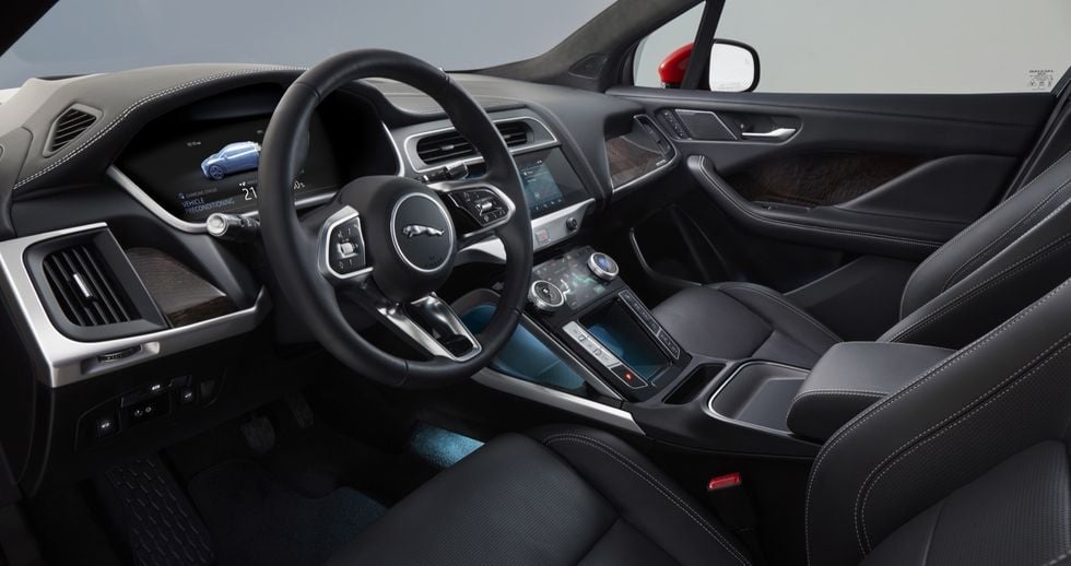 Jaguar I-Pace är officiell – fyrhjulsdriven elsuv med räckvidd på 48 mil