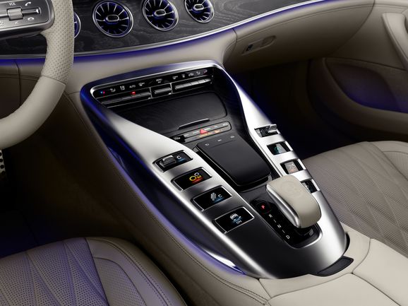 Panamera får se upp: Här är Mercedes-AMG GT Coupé