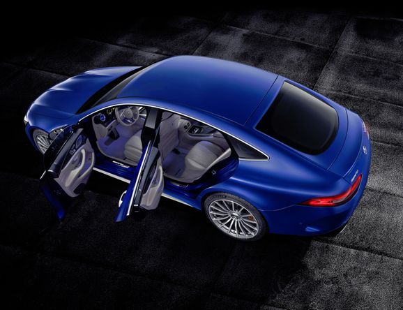 Panamera får se upp: Här är Mercedes-AMG GT Coupé