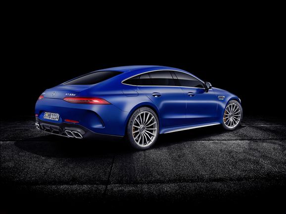 Panamera får se upp: Här är Mercedes-AMG GT Coupé