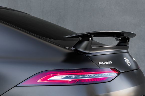 Panamera får se upp: Här är Mercedes-AMG GT Coupé