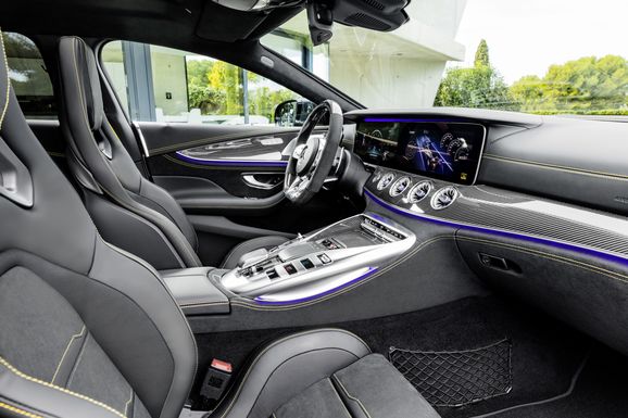 Panamera får se upp: Här är Mercedes-AMG GT Coupé