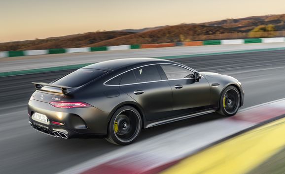 Panamera får se upp: Här är Mercedes-AMG GT Coupé