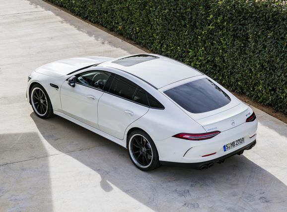Panamera får se upp: Här är Mercedes-AMG GT Coupé